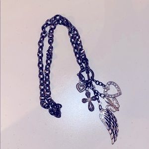 Beautiful Guess brand necklack